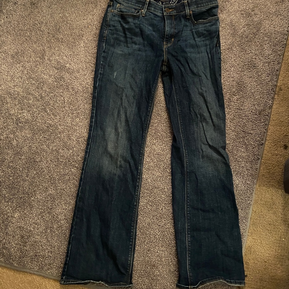 Perfect waist boot cut 525 Levi jeans